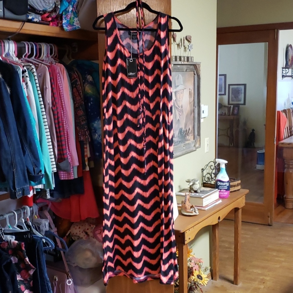 Super soft and strechy women's chevron dress